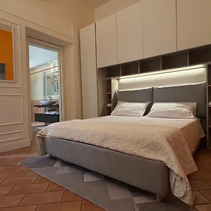  Appartement Indipendent With Terrace - Parking